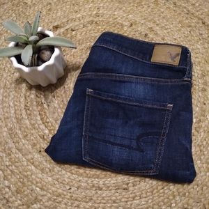 American Eagle Stretch Tomgirl jeans